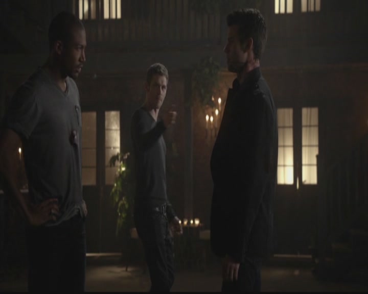 VampireDiariesWorld-dot-org_TheOriginals1x10TheCasketGirls4178.jpg