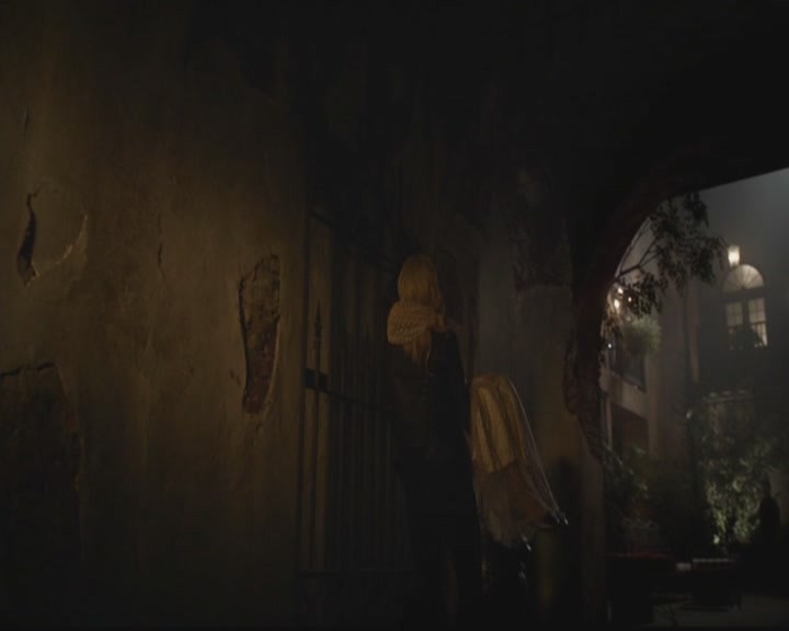 VampireDiariesWorld-dot-org_TheOriginals1x10TheCasketGirls4346.jpg VampireDiariesWorld-dot-org_TheOriginals1x10TheCasketGirls4346.jpg