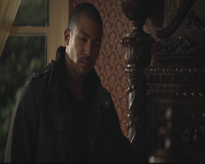 VampireDiariesWorld-dot-org_TheOriginals1x10TheCasketGirls4422.jpg