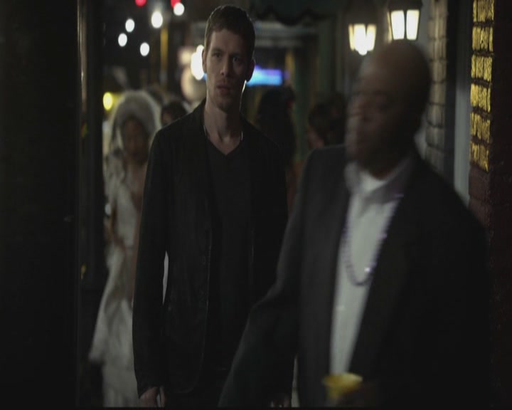 VampireDiariesWorld-dot-org_TheOriginals1x10TheCasketGirls4452.jpg
