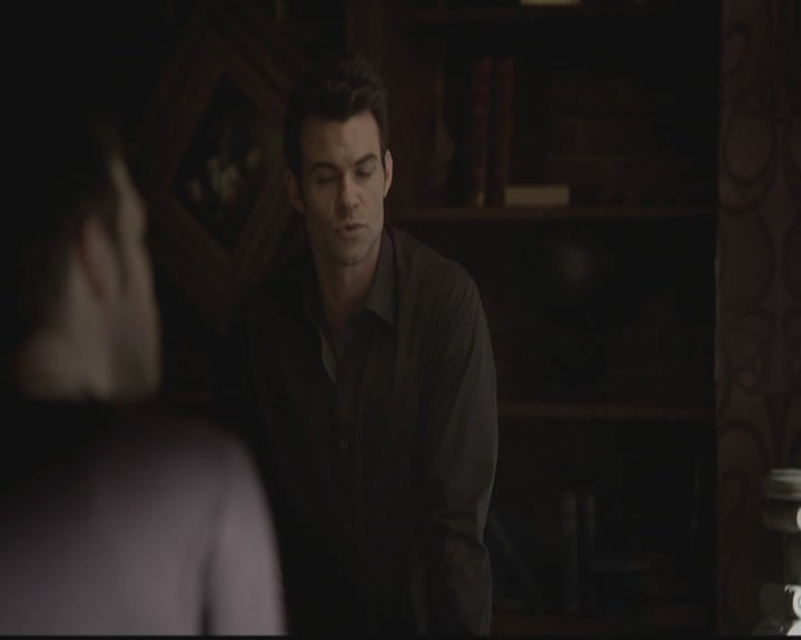 VampireDiariesWorld-dot-org_TheOriginals1x11ApresMoileDeluge0254.jpg