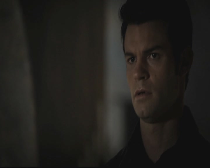 VampireDiariesWorld-dot-org_TheOriginals1x11ApresMoileDeluge0291.jpg