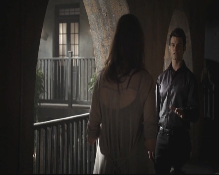 VampireDiariesWorld-dot-org_TheOriginals1x11ApresMoileDeluge0296.jpg