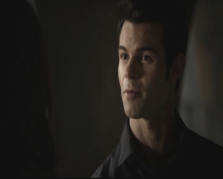 VampireDiariesWorld-dot-org_TheOriginals1x11ApresMoileDeluge0354.jpg