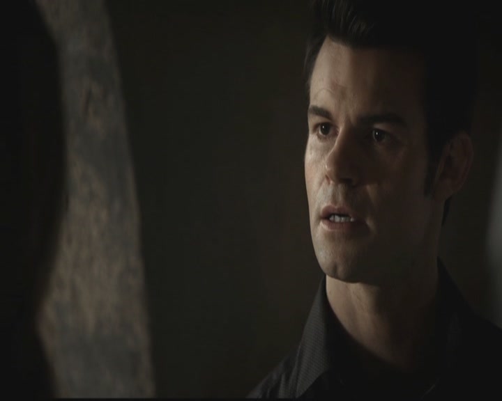 VampireDiariesWorld-dot-org_TheOriginals1x11ApresMoileDeluge0365.jpg