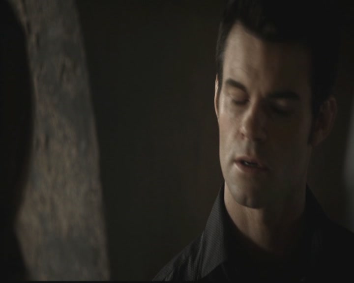 VampireDiariesWorld-dot-org_TheOriginals1x11ApresMoileDeluge0370.jpg