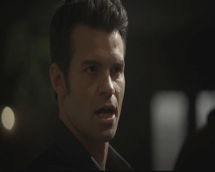 VampireDiariesWorld-dot-org_TheOriginals1x11ApresMoileDeluge0719.jpg