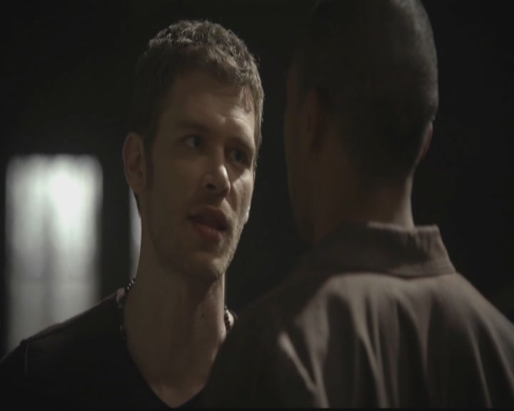 VampireDiariesWorld-dot-org_TheOriginals1x11ApresMoileDeluge0739.jpg
