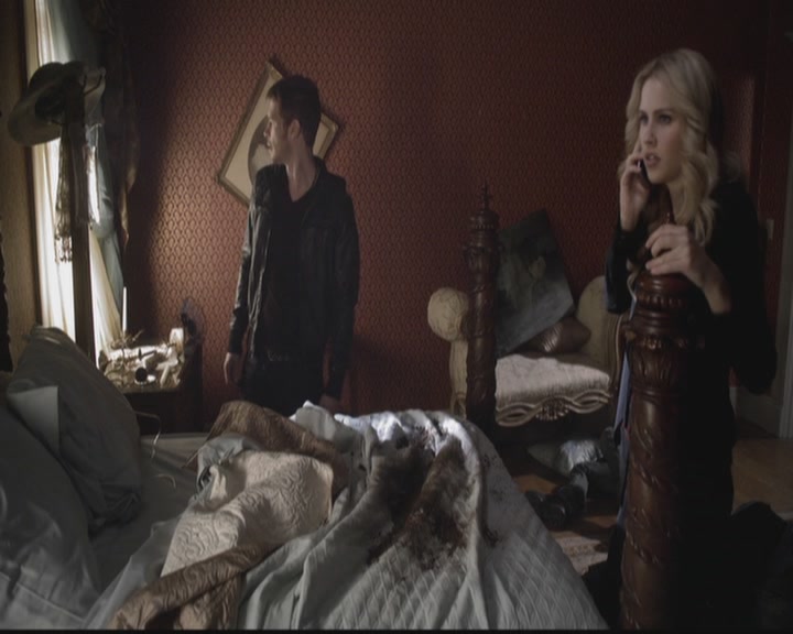 VampireDiariesWorld-dot-org_TheOriginals1x11ApresMoileDeluge1013.jpg