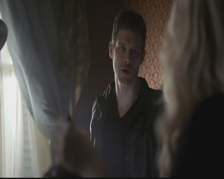 VampireDiariesWorld-dot-org_TheOriginals1x11ApresMoileDeluge1025.jpg