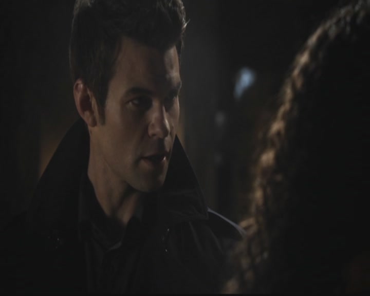 VampireDiariesWorld-dot-org_TheOriginals1x11ApresMoileDeluge1106.jpg