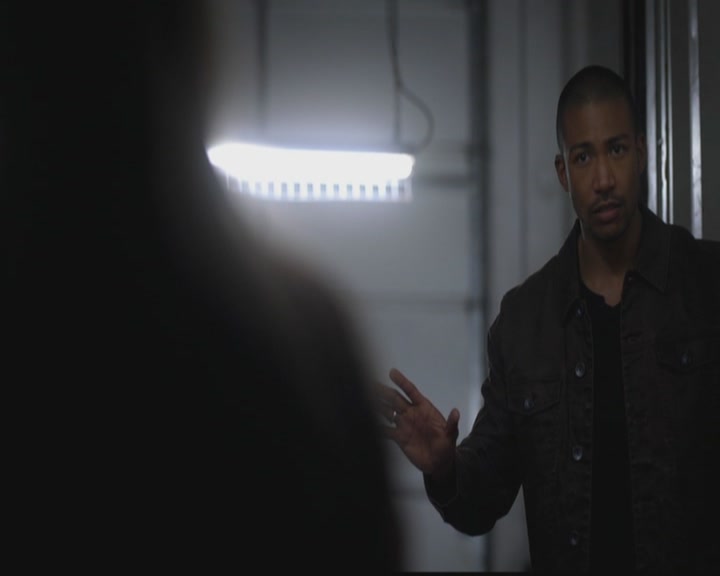 VampireDiariesWorld-dot-org_TheOriginals1x11ApresMoileDeluge1145.jpg