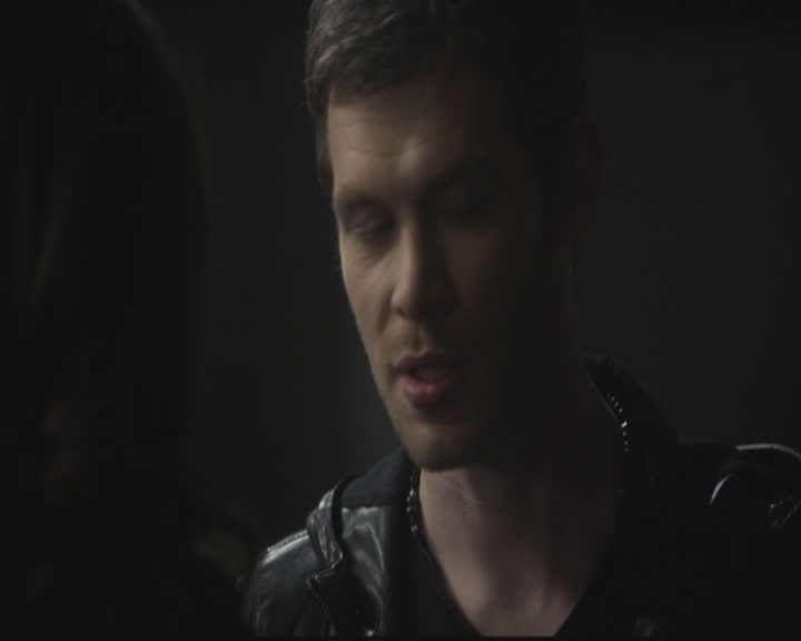 VampireDiariesWorld-dot-org_TheOriginals1x11ApresMoileDeluge1297.jpg