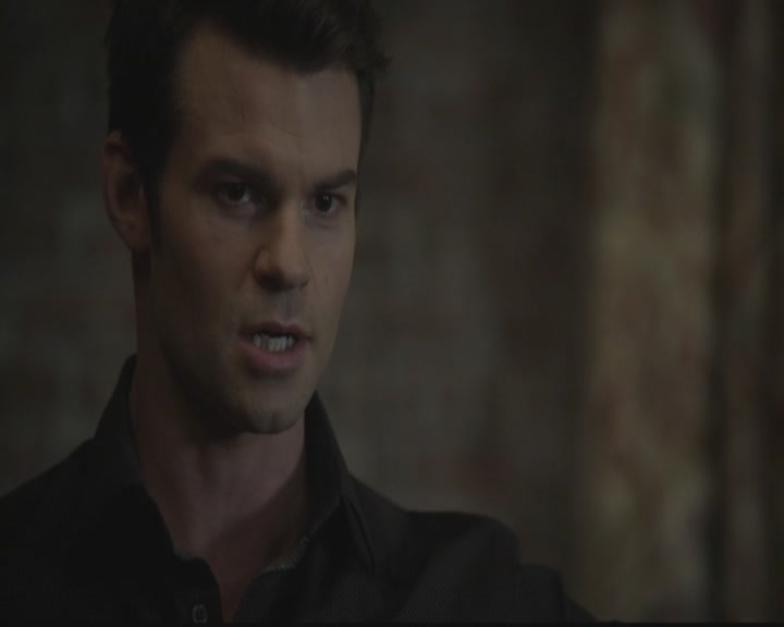 VampireDiariesWorld-dot-org_TheOriginals1x11ApresMoileDeluge1409.jpg
