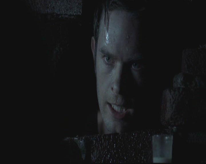 VampireDiariesWorld-dot-org_TheOriginals1x11ApresMoileDeluge1480.jpg