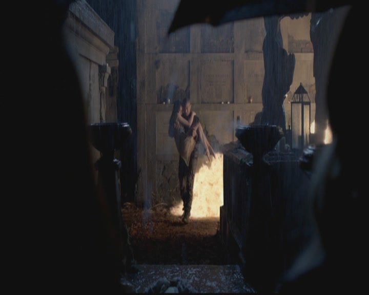 VampireDiariesWorld-dot-org_TheOriginals1x11ApresMoileDeluge1768.jpg