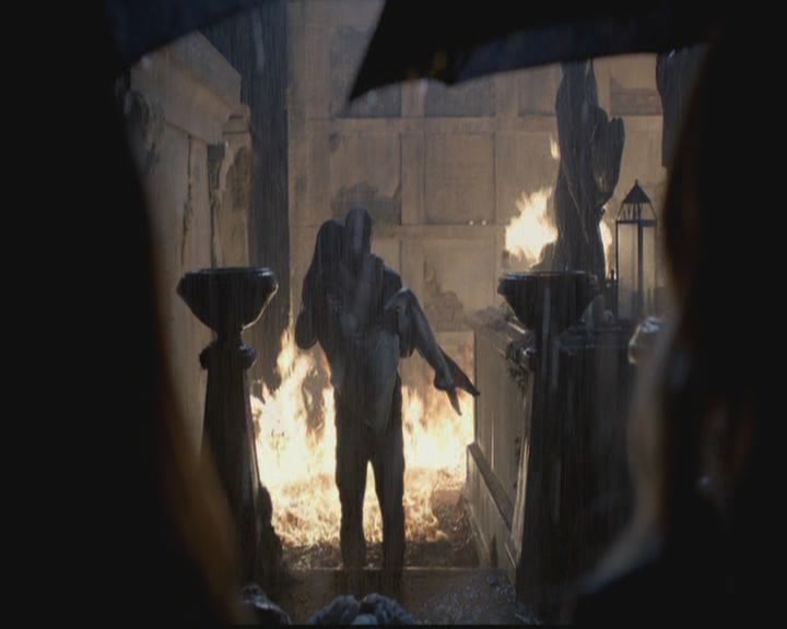 VampireDiariesWorld-dot-org_TheOriginals1x11ApresMoileDeluge1772.jpg