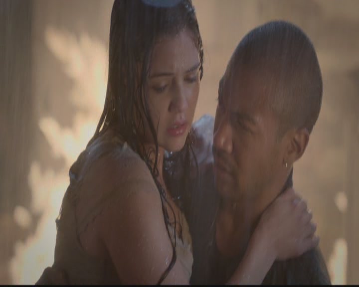 VampireDiariesWorld-dot-org_TheOriginals1x11ApresMoileDeluge1775.jpg