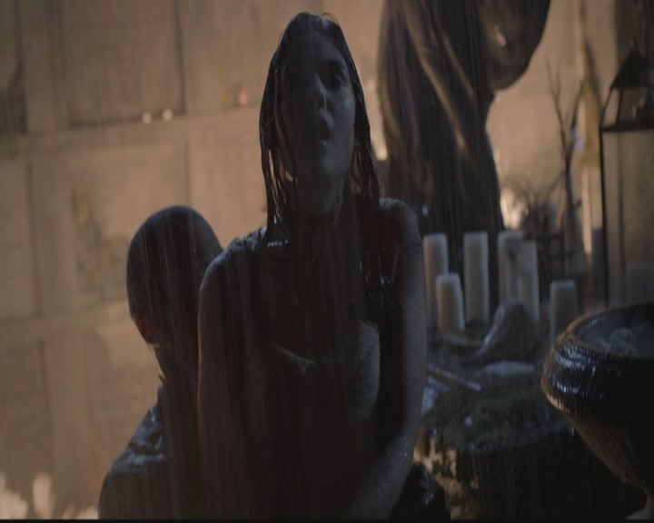 VampireDiariesWorld-dot-org_TheOriginals1x11ApresMoileDeluge1806.jpg