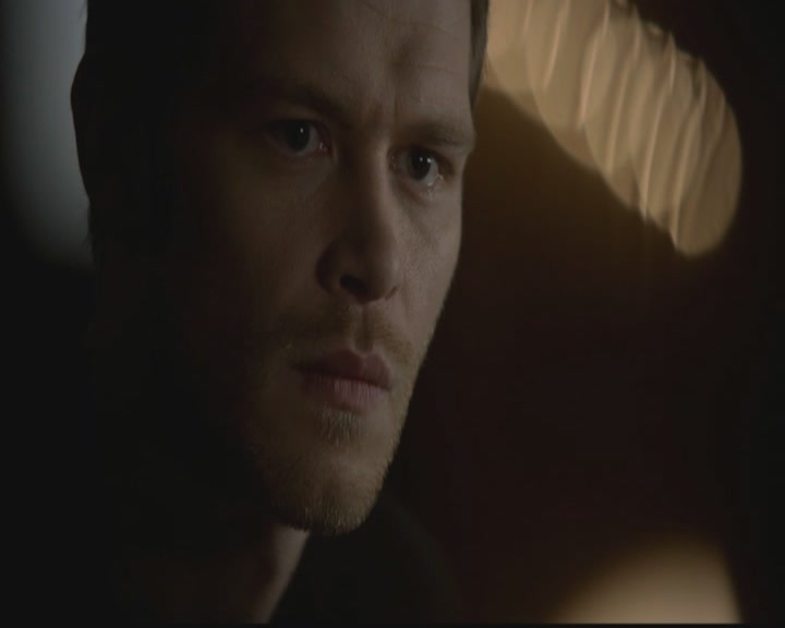 VampireDiariesWorld-dot-org_TheOriginals1x11ApresMoileDeluge2185.jpg