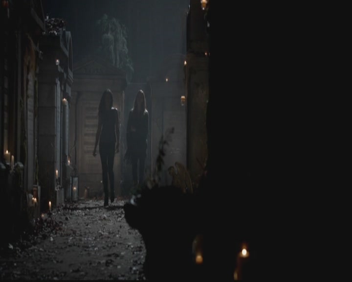 VampireDiariesWorld-dot-org_TheOriginals1x12DanceBackFromTheGrave0047.jpg