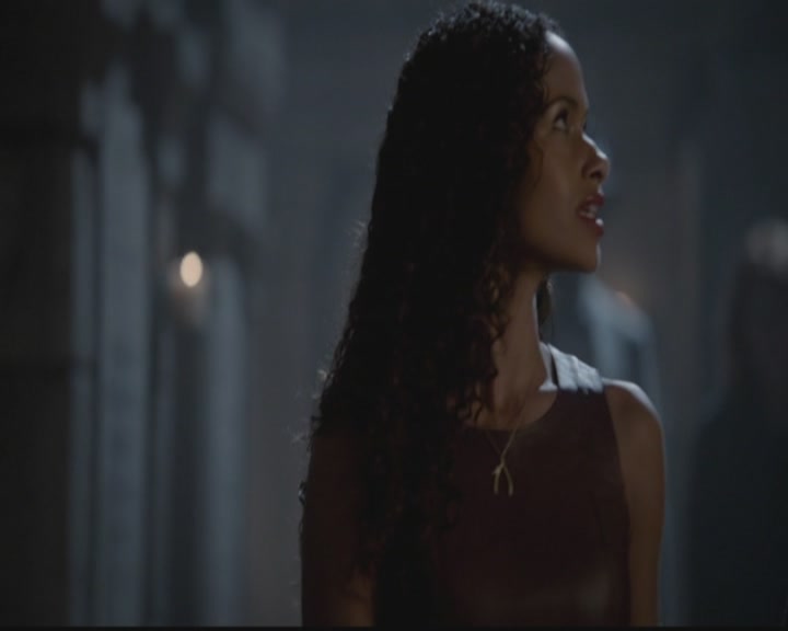 VampireDiariesWorld-dot-org_TheOriginals1x12DanceBackFromTheGrave0054.jpg