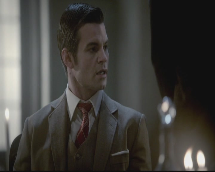 VampireDiariesWorld-dot-org_TheOriginals1x12DanceBackFromTheGrave0229.jpg