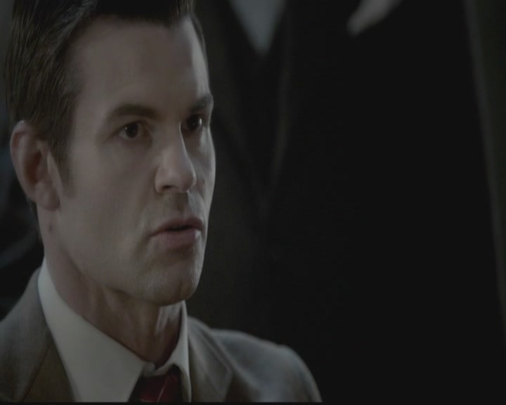 VampireDiariesWorld-dot-org_TheOriginals1x12DanceBackFromTheGrave0237.jpg