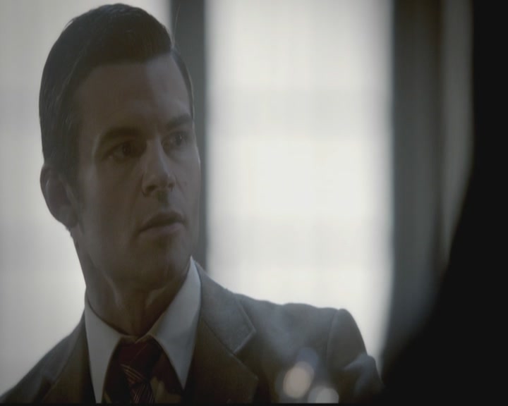 VampireDiariesWorld-dot-org_TheOriginals1x12DanceBackFromTheGrave0241.jpg