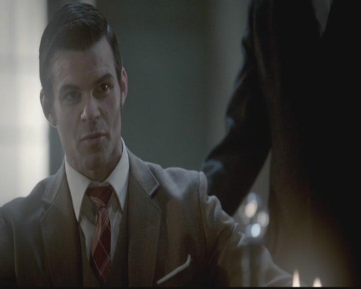 VampireDiariesWorld-dot-org_TheOriginals1x12DanceBackFromTheGrave0251.jpg