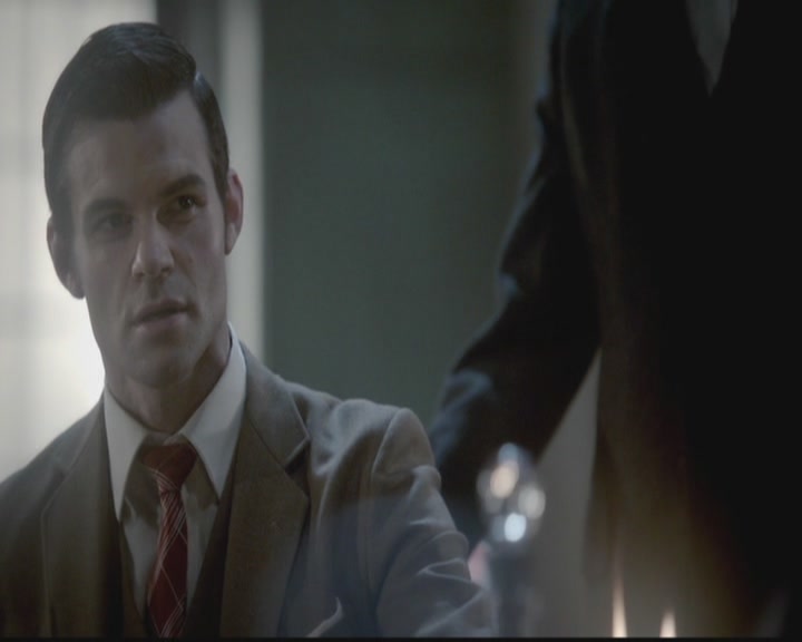 VampireDiariesWorld-dot-org_TheOriginals1x12DanceBackFromTheGrave0260.jpg
