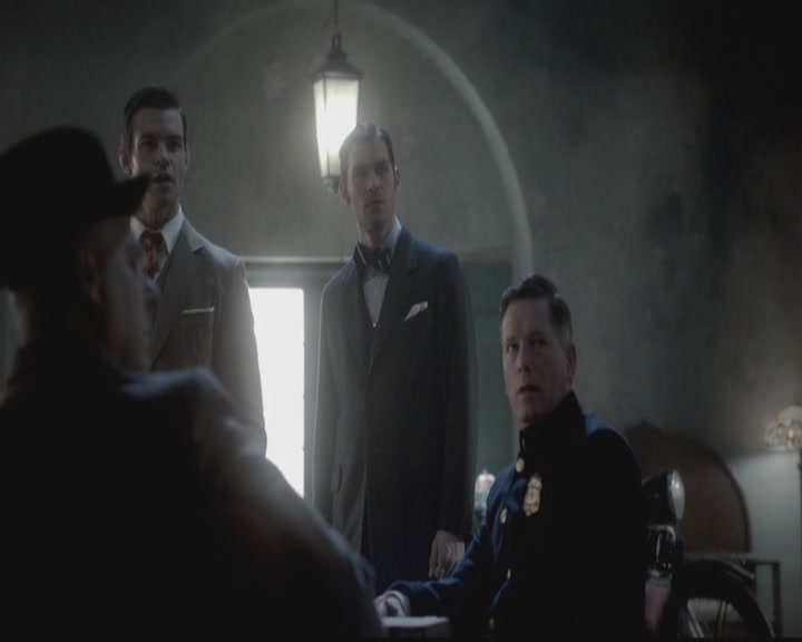 VampireDiariesWorld-dot-org_TheOriginals1x12DanceBackFromTheGrave0266.jpg