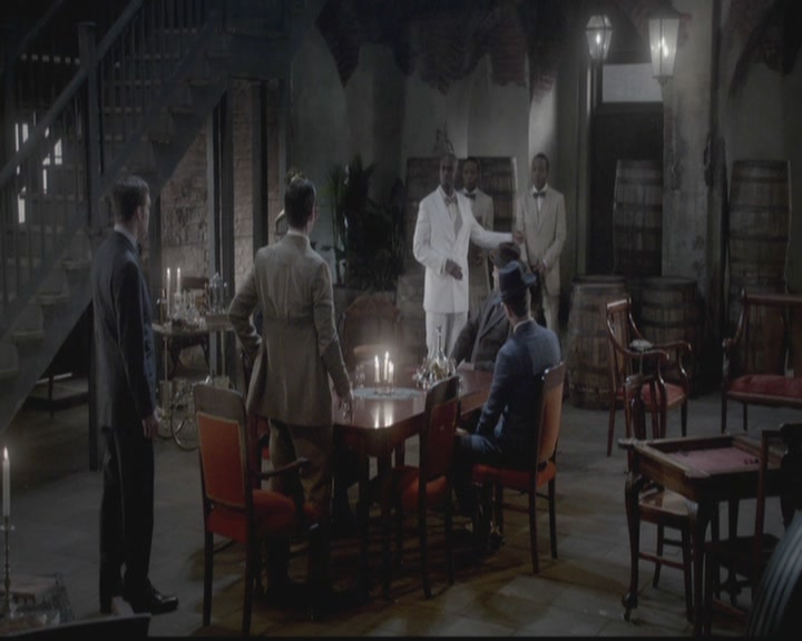 VampireDiariesWorld-dot-org_TheOriginals1x12DanceBackFromTheGrave0270.jpg