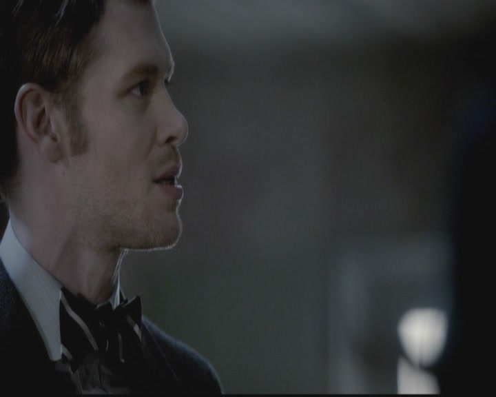 VampireDiariesWorld-dot-org_TheOriginals1x12DanceBackFromTheGrave0281.jpg