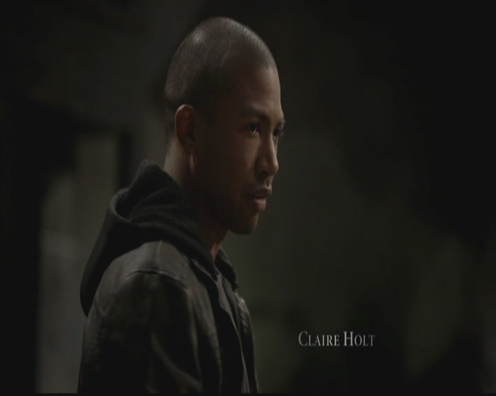 VampireDiariesWorld-dot-org_TheOriginals1x12DanceBackFromTheGrave0340.jpg