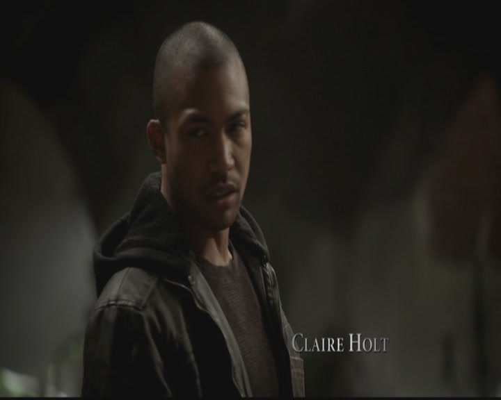 VampireDiariesWorld-dot-org_TheOriginals1x12DanceBackFromTheGrave0341.jpg