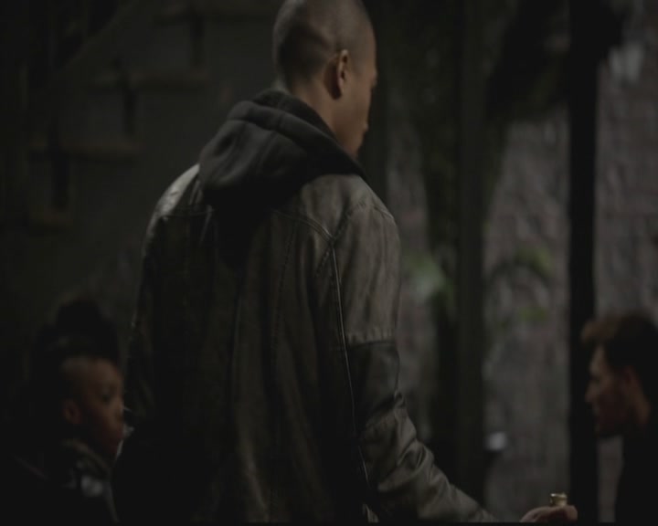 VampireDiariesWorld-dot-org_TheOriginals1x12DanceBackFromTheGrave0346.jpg