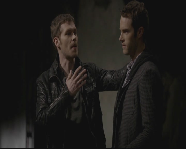 VampireDiariesWorld-dot-org_TheOriginals1x12DanceBackFromTheGrave0359.jpg