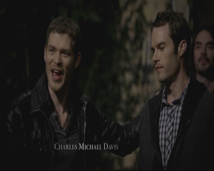 VampireDiariesWorld-dot-org_TheOriginals1x12DanceBackFromTheGrave0363.jpg