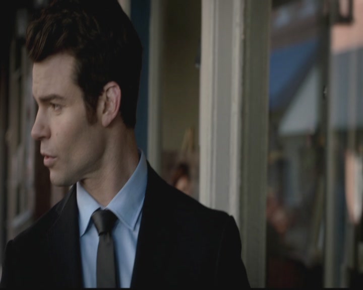 VampireDiariesWorld-dot-org_TheOriginals1x12DanceBackFromTheGrave0451.jpg VampireDiariesWorld-dot-org_TheOriginals1x12DanceBackFromTheGrave0451.jpg