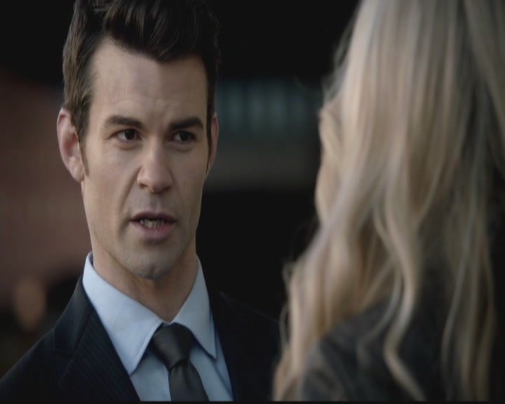 VampireDiariesWorld-dot-org_TheOriginals1x12DanceBackFromTheGrave0480.jpg VampireDiariesWorld-dot-org_TheOriginals1x12DanceBackFromTheGrave0480.jpg