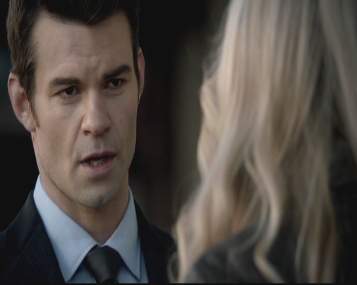 VampireDiariesWorld-dot-org_TheOriginals1x12DanceBackFromTheGrave0495.jpg
