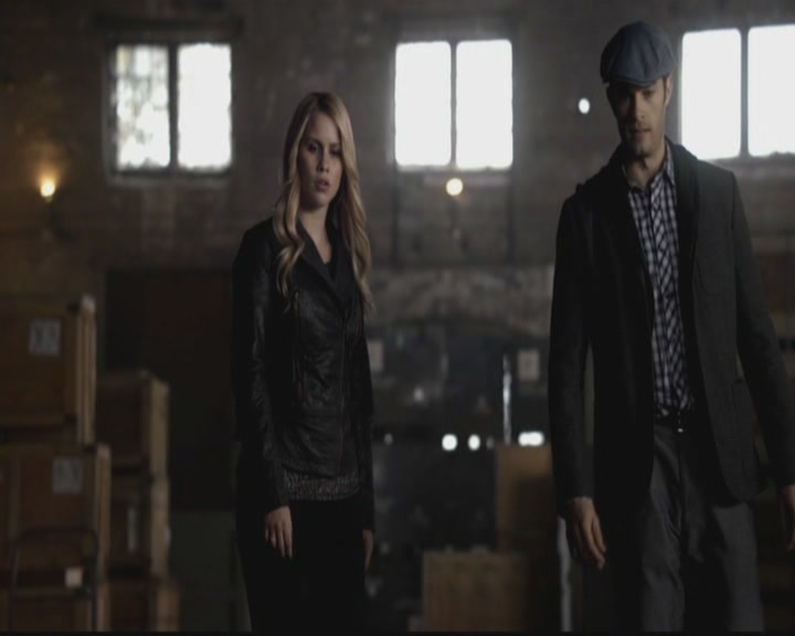 VampireDiariesWorld-dot-org_TheOriginals1x12DanceBackFromTheGrave0605.jpg