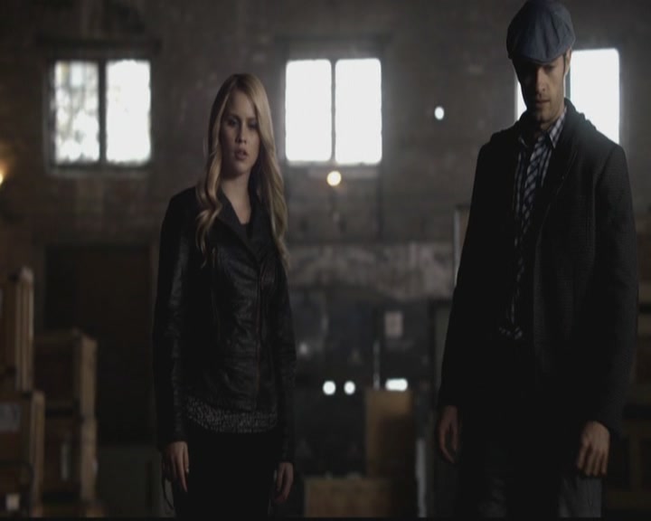 VampireDiariesWorld-dot-org_TheOriginals1x12DanceBackFromTheGrave0606.jpg