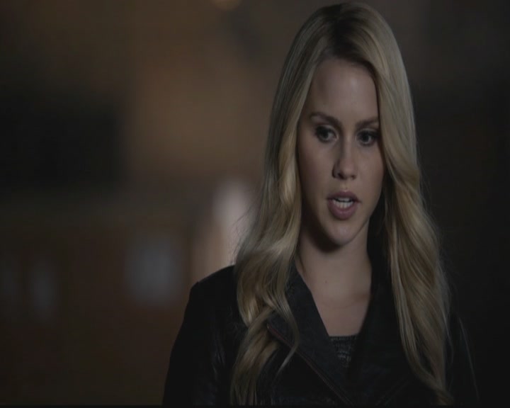 VampireDiariesWorld-dot-org_TheOriginals1x12DanceBackFromTheGrave0615.jpg