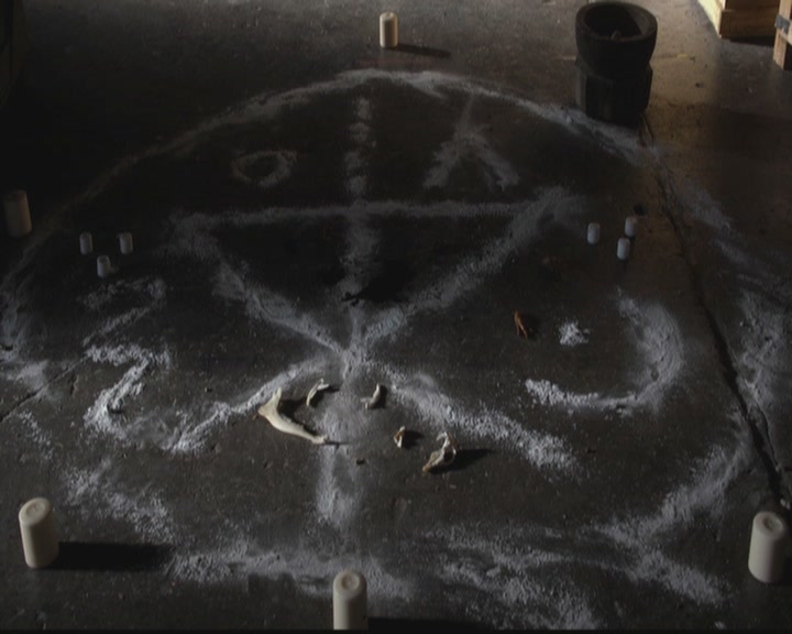 VampireDiariesWorld-dot-org_TheOriginals1x12DanceBackFromTheGrave0623.jpg