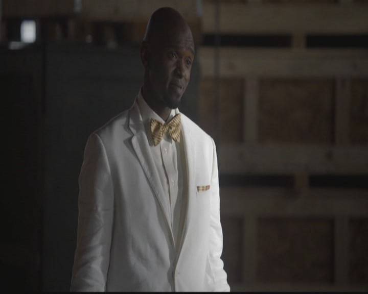 VampireDiariesWorld-dot-org_TheOriginals1x12DanceBackFromTheGrave0635.jpg