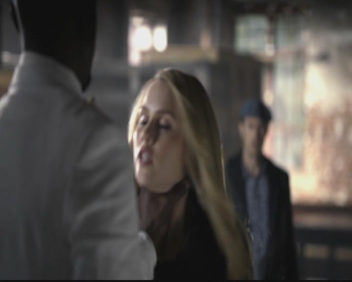 VampireDiariesWorld-dot-org_TheOriginals1x12DanceBackFromTheGrave0636.jpg