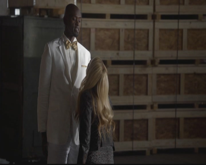 VampireDiariesWorld-dot-org_TheOriginals1x12DanceBackFromTheGrave0643.jpg