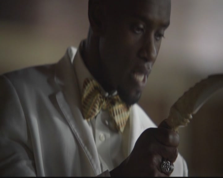 VampireDiariesWorld-dot-org_TheOriginals1x12DanceBackFromTheGrave0649.jpg